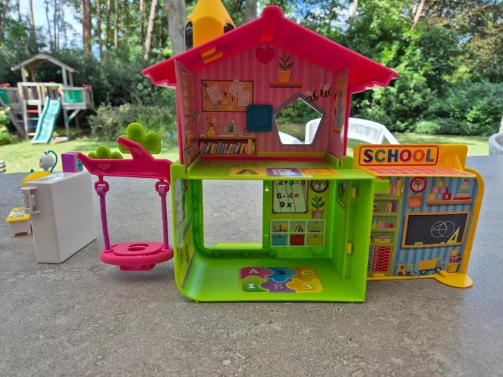 Pinypon school, Kinderen en Baby's, Speelgoed | Poppenhuizen, Zo goed als nieuw, Accessoires, Ophalen