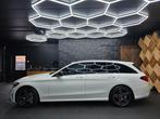 Mercedes-Benz C 180 AMG Line, Leder, Camera ..., Auto's, Mercedes-Benz, Automaat, Achterwielaandrijving, Gebruikt, Wit