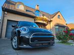 MINI Cooper 1.5 // NAVI / CRUISE / AUTOMAAT / * TOP DEAL *, Auto's, Mini, Euro 6, Zwart, USB, Bedrijf
