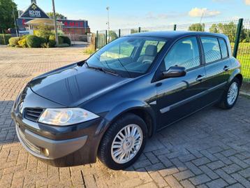 RENAULT MEGANE 1.6i,climatisation automatique disponible aux enchères