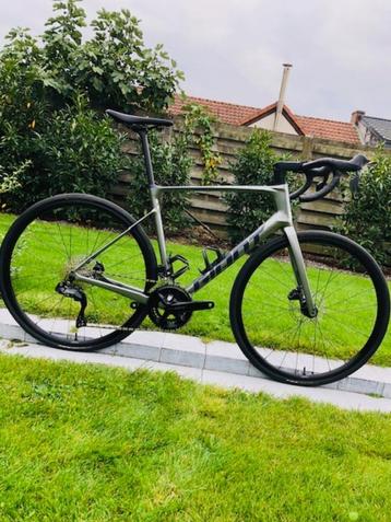 GIANT Defy Advanced 1 M/L  beschikbaar voor biedingen