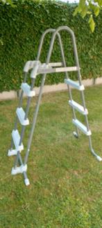 Zwembadladder intex, Ophalen, Zo goed als nieuw, Ladder