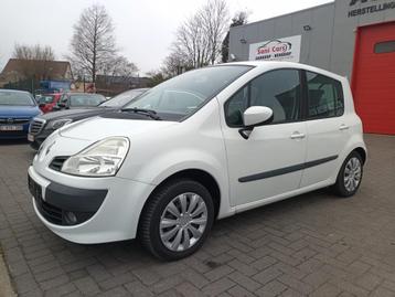 Renault modus 1.2 essence année 2009 110000 km bon état disponible aux enchères