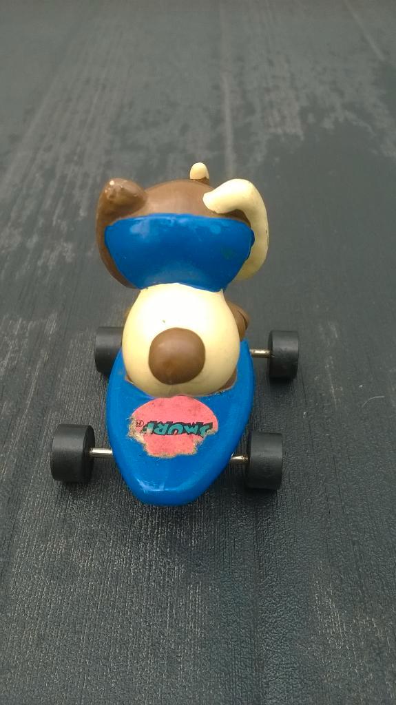 Chien des Schtroumpfs sur skateboard Hardee’s, Collections, Schtroumpfs, Utilisé, Poupée, Figurine ou Peluche, Autres Schtroumpfs