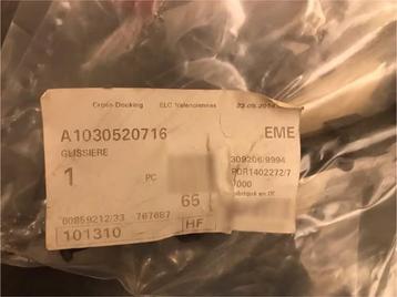 Mercedes W201 W124 W126 2.6 3.0 Slide Rails Timing Chain  beschikbaar voor biedingen