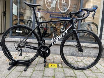 vélo de course Giant TCR Advanced 2 Disque Carbone disponible aux enchères