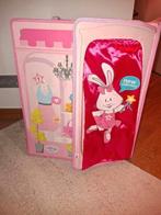 Gevulde poppen kleerkast, Enlèvement, Utilisé