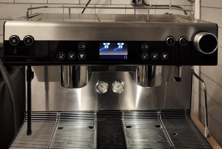 WMF espresso, Elektronische apparatuur, Koffiezetapparaten, Zo goed als nieuw, Koffiebonen, Espresso apparaat, Stoompijpje, Ophalen