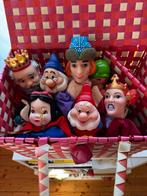 Poppenkast + poppen, Ophalen, Gebruikt