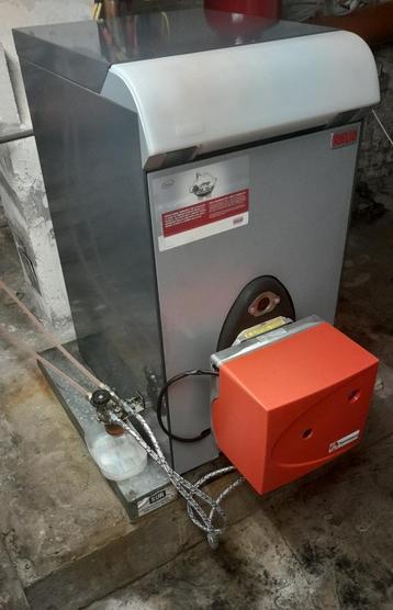 CHAUDIERE+BRULEUR+BOILER TRES BON ETAT, Enlèvement ou Envoi, Utilisé