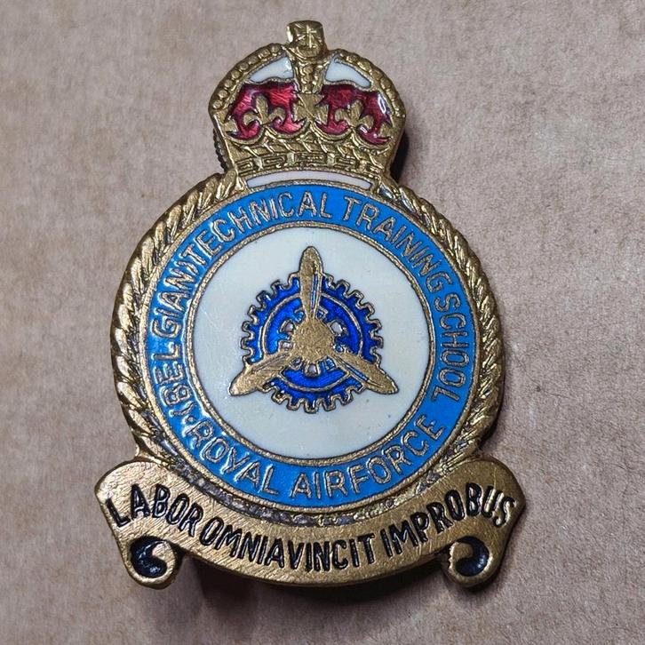 WW2 (Belgische) Technical Training School RAF, Verzamelen, Militaria | Algemeen, Luchtmacht, Embleem of Badge, Ophalen of Verzenden