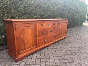 Dressoir teak met 9 grote lades een erg mooie kast beschikbaar voor biedingen