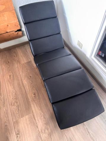 Relaxzetel beschikbaar voor biedingen