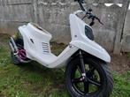 Mbk booster 100cc verder af te werken, Fietsen en Brommers, Ophalen, Zo goed als nieuw
