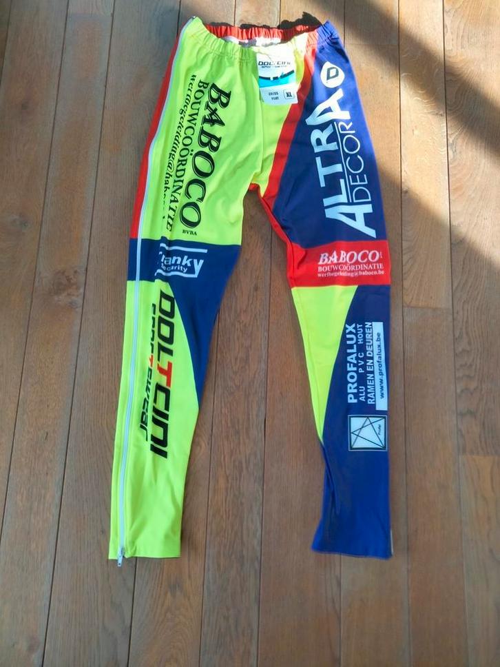 Crossbroek, bmx,... volledige ritssluiting. Nieuw met tags., Fietsen en Brommers, Fietsaccessoires | Fietskleding, Nieuw, XL, Ophalen of Verzenden