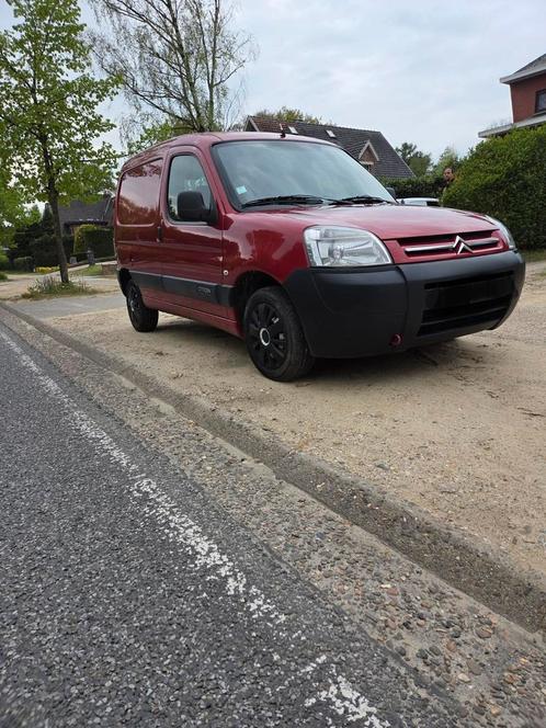 Citroen Berlingo lichtevracht gekeurd klaar., Auto's, Bestelwagens en Lichte vracht, Particulier, Trekhaak, Citroën, Diesel, Euro 4