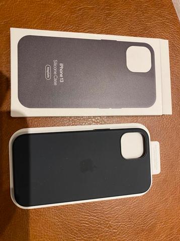 iPhone 13 hoes silicone MagSafe zwart beschikbaar voor biedingen