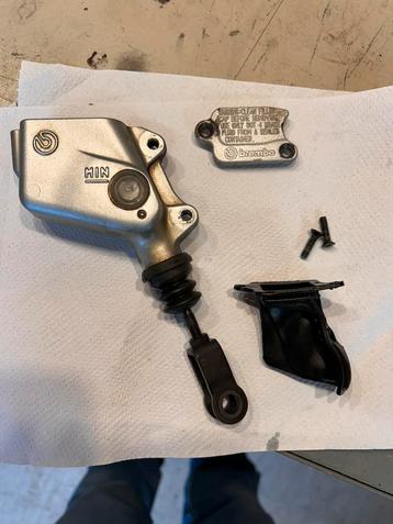 Ktm 990 adventure rempomp beschikbaar voor biedingen