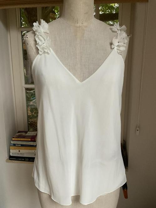 Topje ecru maat M, Kleding | Dames, Topjes, Zo goed als nieuw, Maat 38/40 (M), Ophalen of Verzenden