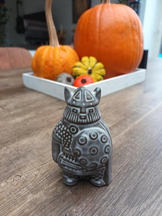 Viking beeldje, Antiek en Kunst, Antiek | Keramiek en Aardewerk, Ophalen