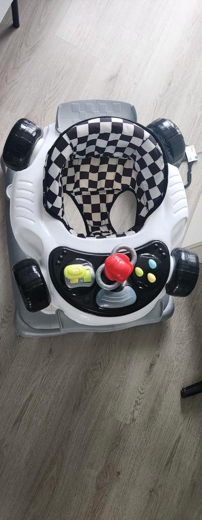 Baby loopwagen 15euro, Kinderen en Baby's, Speelgoed | Babyspeelgoed, Zo goed als nieuw, Ophalen