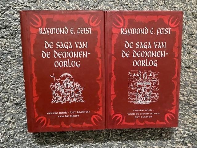 RAYMOND FEIST DE SAGA VAN DE DEMONENOORLOG COMPLEET,HARDCOVE, Boeken, Fantasy, Ophalen of Verzenden