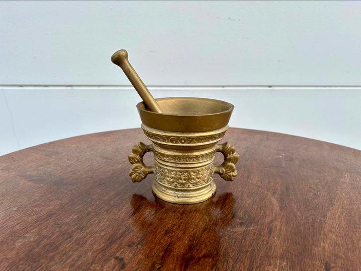 Bronzen Vijzel Met Stamper, Antiek en Kunst, Antiek | Brons en Koper, Brons, Ophalen of Verzenden