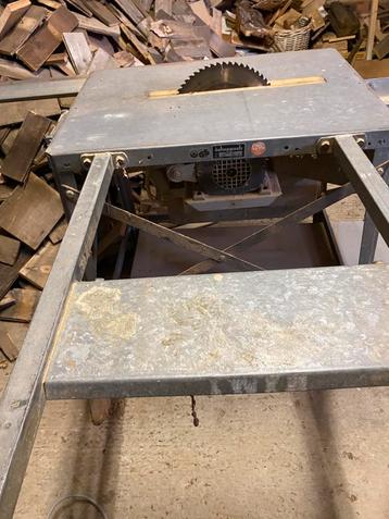 Table de scie, Enlèvement