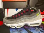 Nike Air Max 95 'Greedy 4.0' EU42 2023, Kleding | Heren, Schoenen, Zwart, Nike, Ophalen of Verzenden, Sneakers