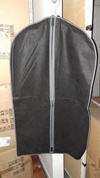 Boîte de 100 housses, Vêtements | Hommes, Vêtements Homme Autre, Enlèvement, Neuf