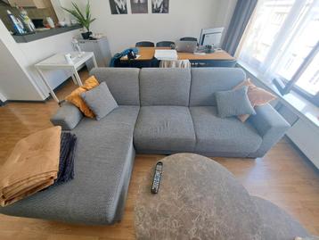 [Beschikbaar vanaf 26.9] grijze stoffen zetel in goede staat beschikbaar voor biedingen