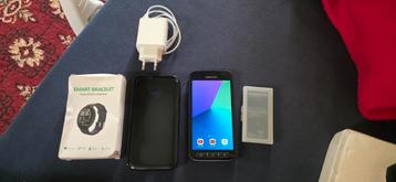 Samsung Galaxy Xcover 4, bijna nieuwe met accessoires beschikbaar voor biedingen