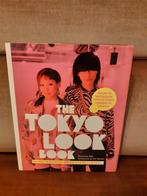 The Tokyo Look Book livre modes japonaises, Comme neuf, Enlèvement ou Envoi