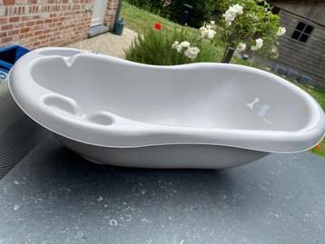 Babybadje dreambaby beschikbaar voor biedingen