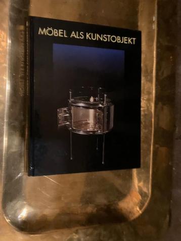 BOEK - MOBEL ALS KUNSTOBJEKT CHRISTOPH GEROZISSIS beschikbaar voor biedingen