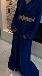 Location caftan émeraude bleu avec ceinture, Kleding | Dames, Trouwkleding en Trouwaccessoires, Ophalen of Verzenden, Nieuw, Blauw