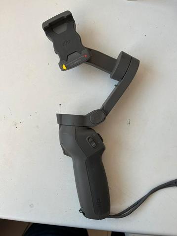 DJI Osmo Mobile 3 –stabilisateur smartphone (ne démarre pas) beschikbaar voor biedingen