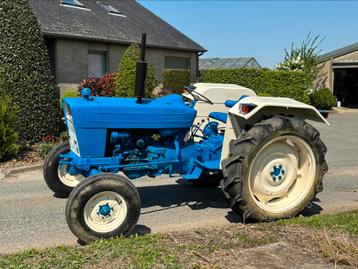 FORD 4000, Enlèvement, Ford