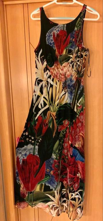 Superbe robe longue Desigual; portée 1 seule fois. Taille 40, Ophalen, Zo goed als nieuw