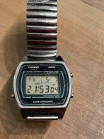 Casio model 106 S001, Handtassen en Accessoires, Horloges | Antiek, Staal, Met bandje, Polshorloge, 1960 of later