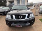 Nissan Navara diesel 2500 cc licht vracht, Auto's, 2500 cc, Stof, Grijs, Te koop