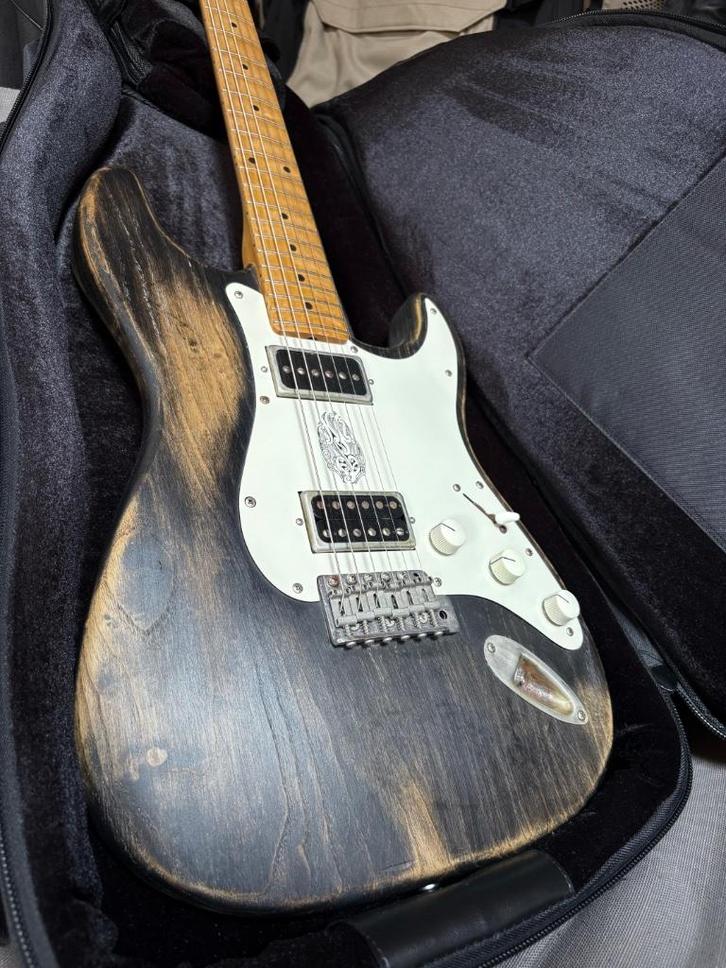 PRS - Zwier - Fender giraren te koop, Muziek en Instrumenten, Snaarinstrumenten | Gitaren | Elektrisch, Gebruikt, Solid body, Fender