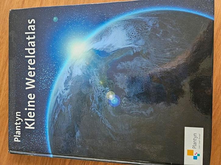 Platyn kleine wereldatlas, Boeken, Atlassen en Landkaarten, Gelezen, Ophalen