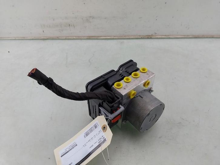 ABS POMP ABS Polo VI (AW1) (|2Q0614517|2Q0614517CSBEF|), Auto-onderdelen, Overige Auto-onderdelen, Volkswagen, Gebruikt