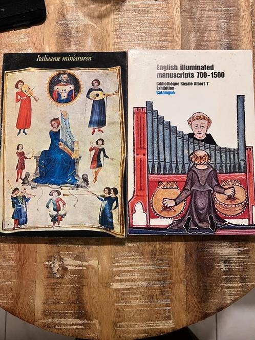 2 boeken rond middeleeuwse miniaturen: Italiaanse miniaturen, Boeken, Kunst en Cultuur | Beeldend, Gelezen, Schilder- en Tekenkunst