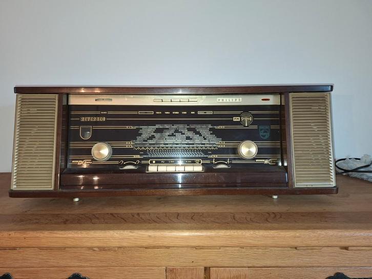 Philips Reverbeo B7X14A! Werkt, Antiquités & Art, Antiquités | TV & Hi-Fi, Enlèvement