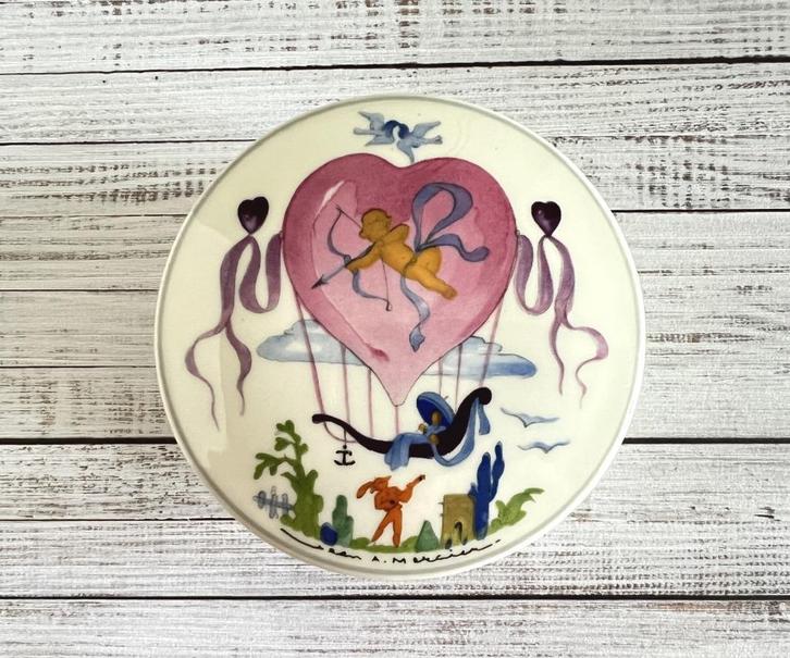 Petite bonbonnière Villeroy & Boch Le Ballon, Antiek en Kunst, Antiek | Keramiek en Aardewerk, Ophalen of Verzenden