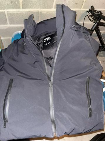 Zara winterjas beschikbaar voor biedingen