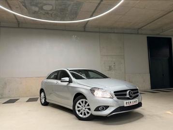 MERCEDES-BENZ A180/BENZINE/PDC/ZETELVERWARMING/12MGARANTIE beschikbaar voor biedingen
