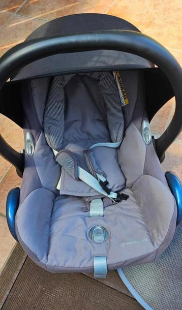 Maxi Cosy hoesje  beschikbaar voor biedingen